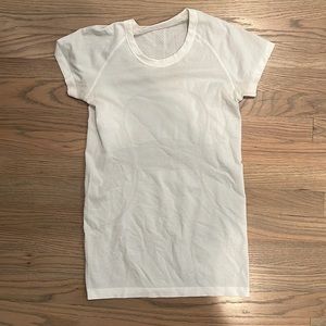 Lululemon Swiftly Tech Shirt in white